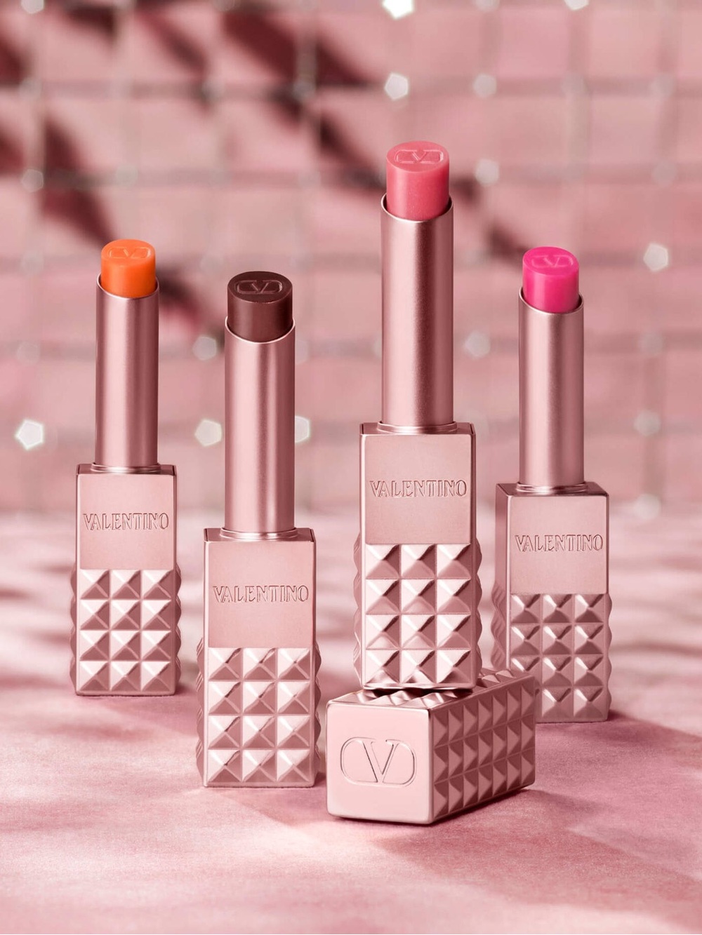 NWT Valentino Spike disco balm 4 lip balms colors 120R 302R 400A 199A new in box